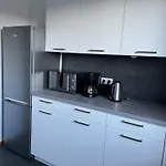 Haus Kaiserinn - Komfortable 82 Qm Ausgestattet, 2 Schlafzimmer Mit Balkon Und Bergblick
