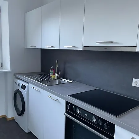 Apartment Haus Kaiserinn - Komfortable 82 Qm Ausgestattet, 2 Schlafzimmer Mit Balkon Und Bergblick *
