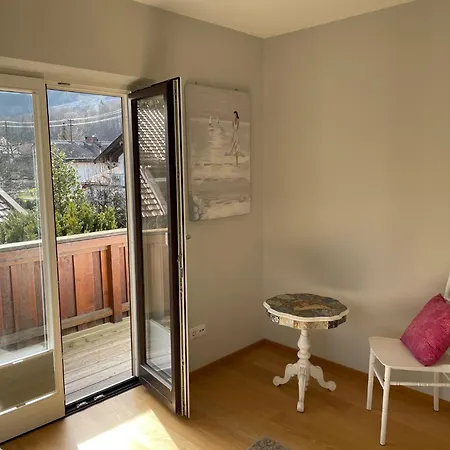 Apartment Haus Kaiserinn - Komfortable 82 Qm Ausgestattet, 2 Schlafzimmer Mit Balkon Und Bergblick *