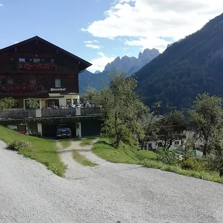 Haus Kaiserinn - Komfortable 82 Qm Ausgestattet, 2 Schlafzimmer Mit Balkon Und Bergblick