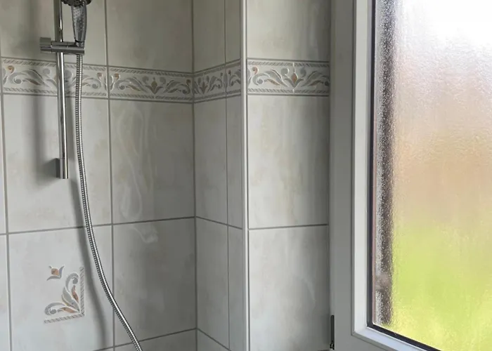 Haus Kaiserinn - Komfortable 82 Qm Ausgestattet, 2 Schlafzimmer Mit Balkon Und Bergblick Flintsbach