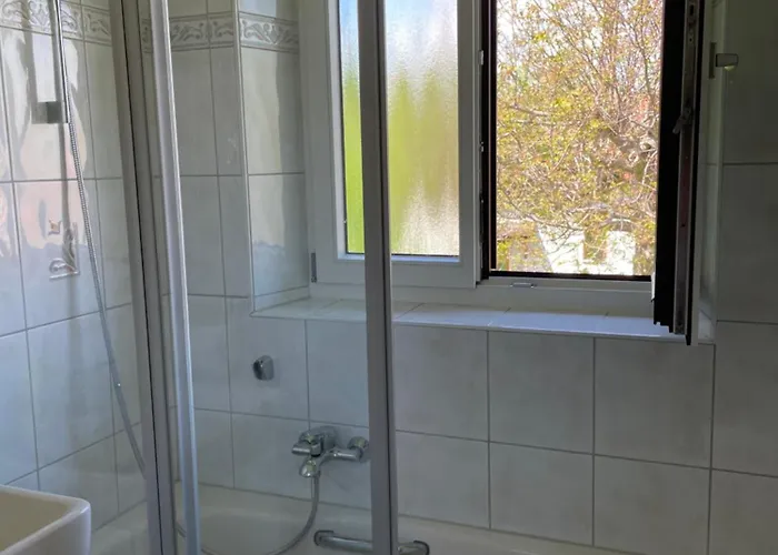 Haus Kaiserinn - Komfortable 82 Qm Ausgestattet, 2 Schlafzimmer Mit Balkon Und Bergblick Lägenhet *